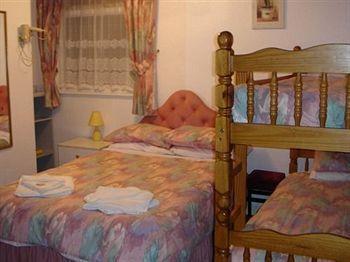 The Collingwood Hotel 2*